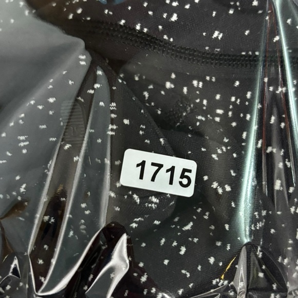 Lululemon Women’s Run Briskly 1/2 Zip Pocket Jacket Size 8 Style W3BVAS - Picture 10 of 11